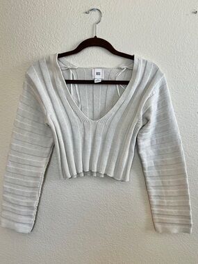 Urban outfitters x BDG vintage y2k Cream Ribbed V-Neck Cropped Top